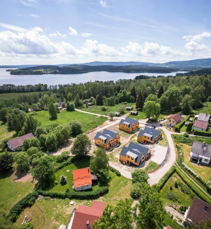 Apartmány Karlovy Dvory Horní Planá Exterior foto