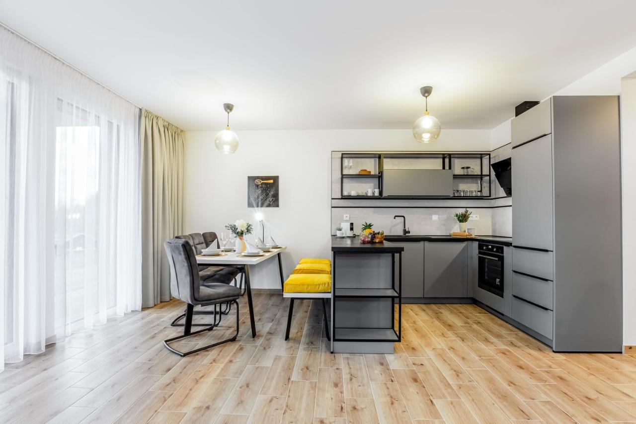 Apartmány Karlovy Dvory Horní Planá Exterior foto